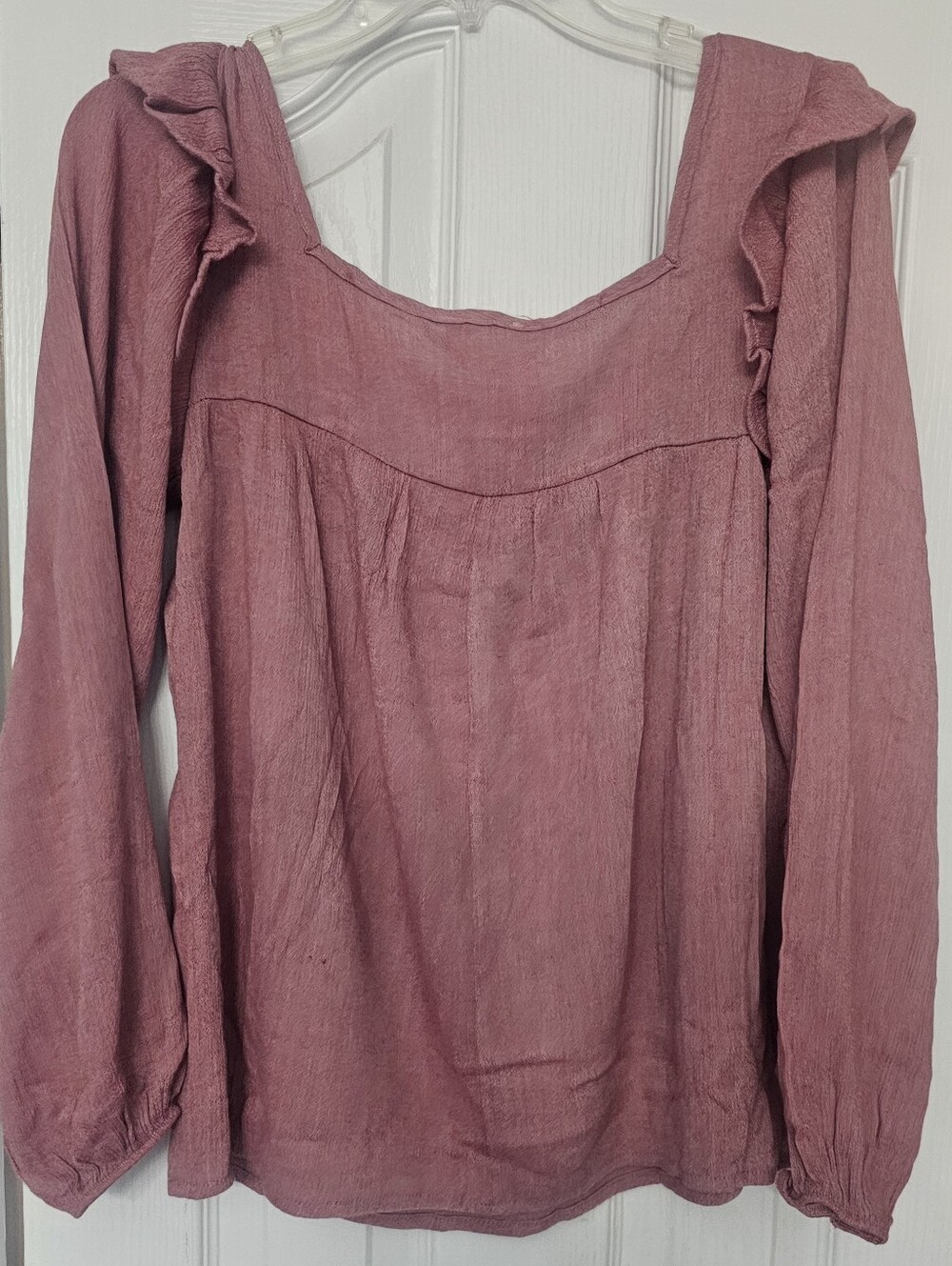 BiBi long-sleeve blouse is crafted from a lightweight, crinkled gauze fabric - Picture 7 of 8